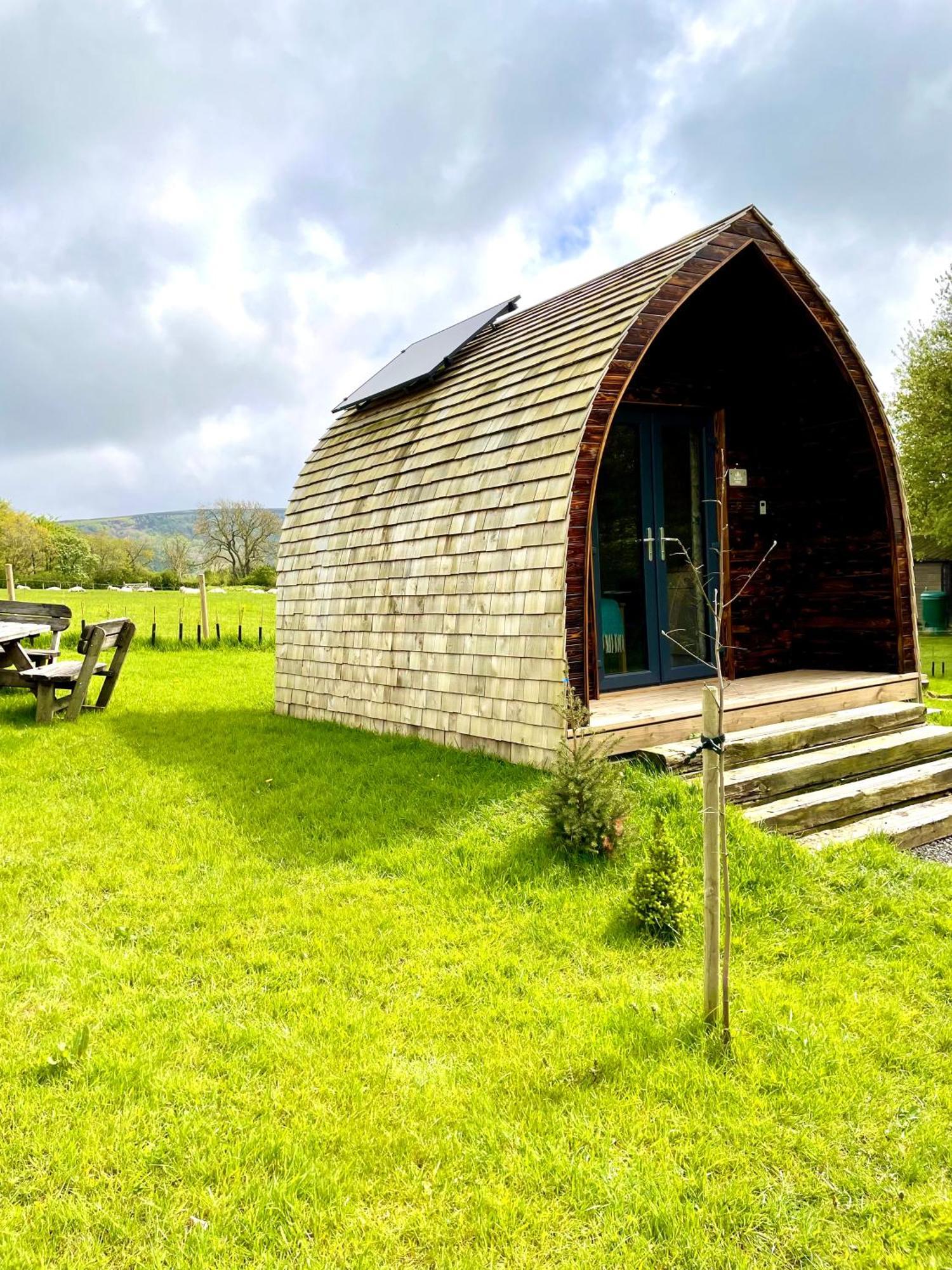 Alder Pod, Clay Bank Huts Hotel Ingleby Greenhow ภายนอก รูปภาพ