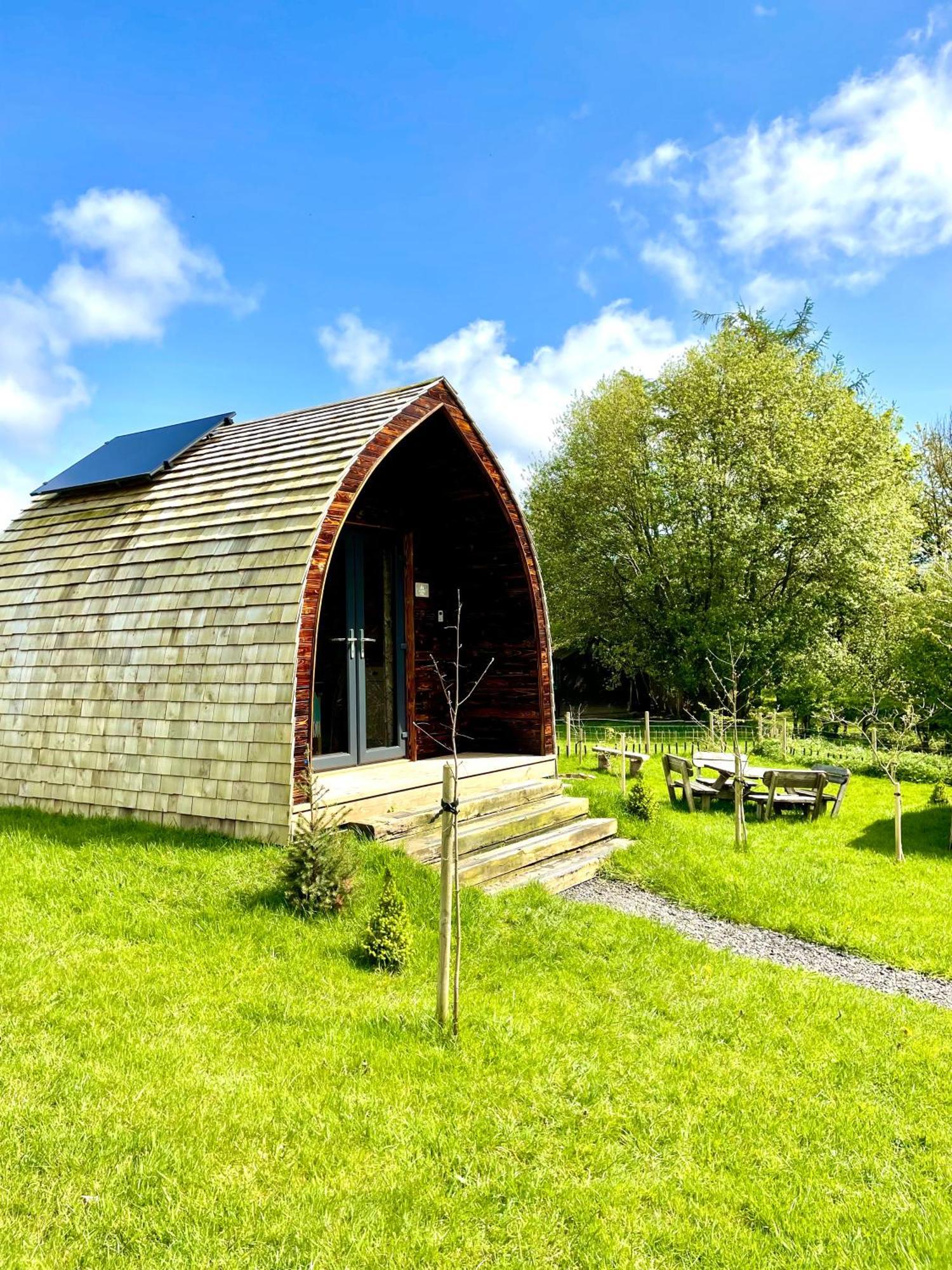 Alder Pod, Clay Bank Huts Hotel Ingleby Greenhow ภายนอก รูปภาพ